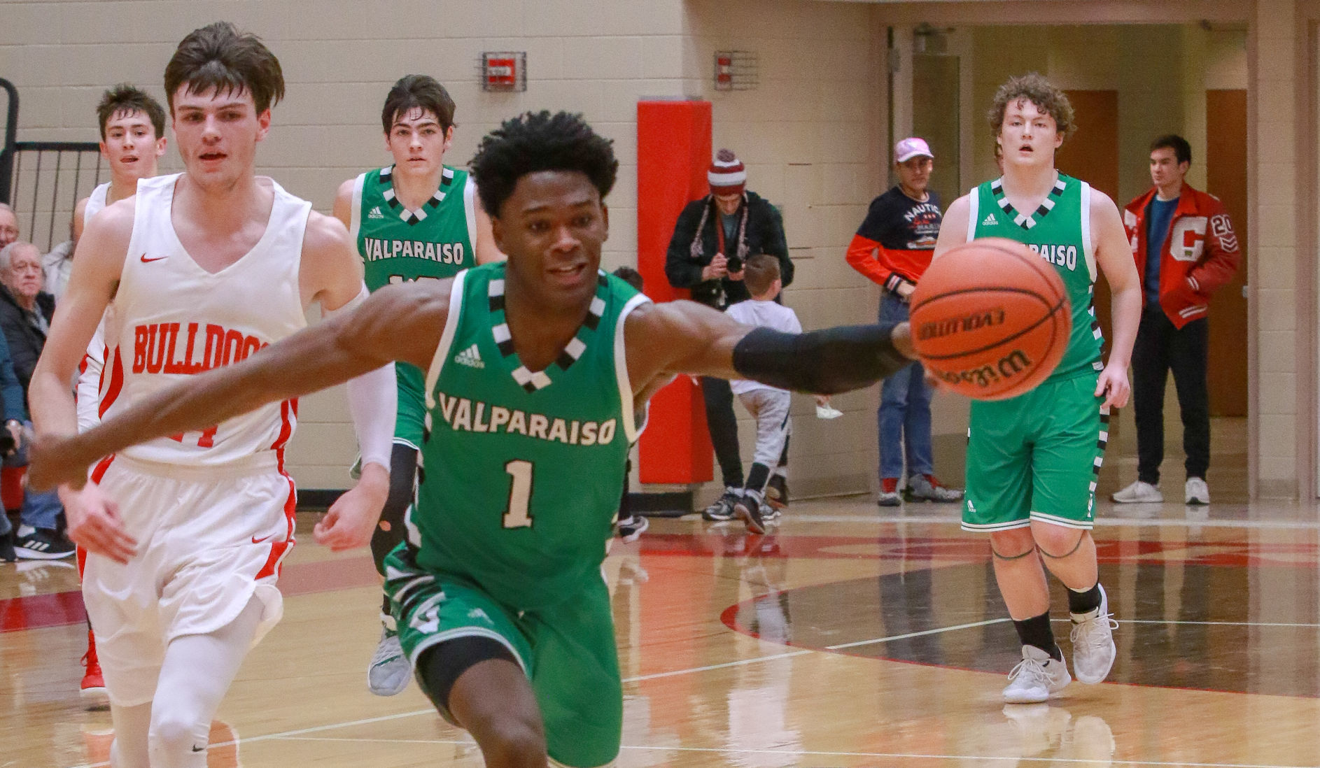 Boys basketball - Valparaiso at Crown Point